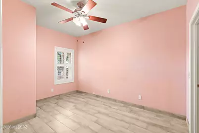 8140 N Iron Ridge Drive, Tucson, AZ 85743 - Photo 27