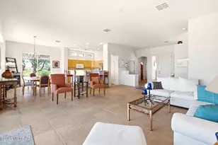 2250 W Calle Casas Lindas, Green Valley, AZ 85622 - Photo 9