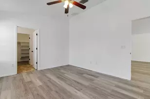 5241 N Crowley Ln, Tucson, AZ 85705 - Photo 9