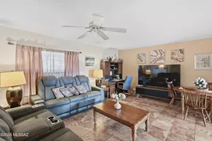 132 E Santa Rebecca Dr, Green Valley, AZ 85614 - Photo 13