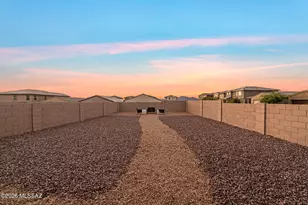 6860 W Jadewood Ln, Tucson, AZ 85757 - Photo 35