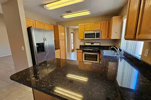 9827 N Stone Creek Pl, Tucson, AZ 85742 - Photo 7