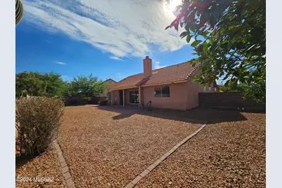 9827 N Stonecreek Place, Tucson, AZ 85742 - Photo 3
