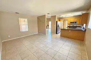 9827 N Stone Creek Pl, Tucson, AZ 85742 - Photo 5