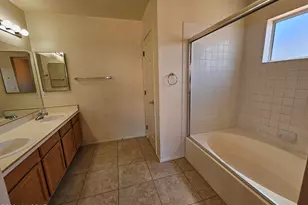 9827 N Stone Creek Pl, Tucson, AZ 85742 - Photo 15