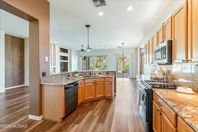 13706 N Nightstar Court, Marana, AZ 85658 - Photo 9
