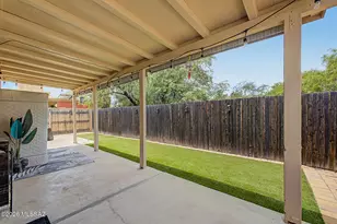 1852 S Skyview Pl, Tucson, AZ 85748 - Photo 19