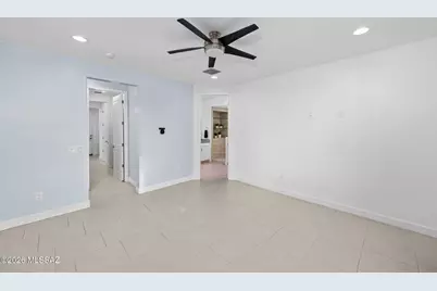 5517 S Saguaro Wash Trail, Tucson, AZ 85747 - Photo 17