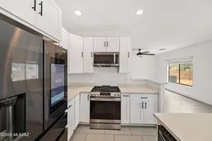 6509 S De Concini Dr, Tucson, AZ 85757 - Photo 19
