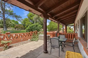 135 S Paseo Quinta, Green Valley, AZ 85614 - Photo 7