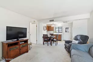 135 S Paseo Quinta, Green Valley, AZ 85614 - Photo 13
