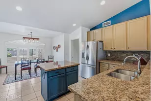 1849 E Orchid Ln, Green Valley, AZ 85614 - Photo 19