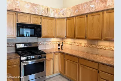 8729 N Johnny Miller Drive, Tucson, AZ 85742 - Photo 7