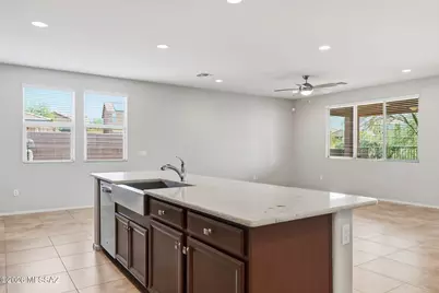 10236 E Placita De Dos Pesos, Tucson, AZ 85730 - Photo 17