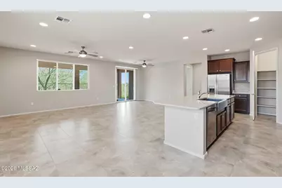 10236 E Placita De Dos Pesos, Tucson, AZ 85730 - Photo 13