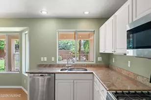 497 E Heatherglenn Pl, Oro Valley, AZ 85755 - Photo 23