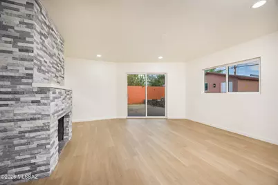 3926 E Louis Lane, Tucson, AZ 85712 - Photo 9