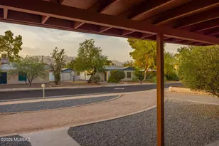 3926 E Louis Ln, Tucson, AZ 85712 - Photo 41