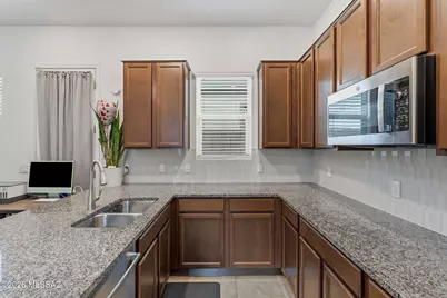 10955 W Radcliff Drive, Marana, AZ 85653 - Photo 27