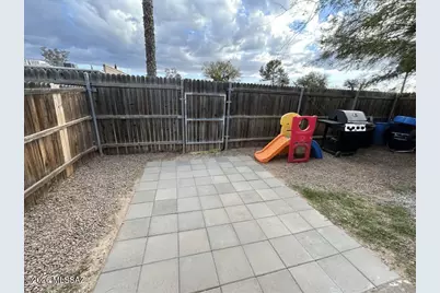 3528 N Tucson Boulevard, Tucson, AZ 85716 - Photo 13