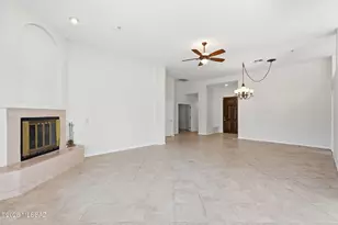 3412 S Waterfall Dr, Green Valley, AZ 85614 - Photo 11