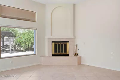 3412 S Waterfall Drive, Green Valley, AZ 85614 - Photo 9