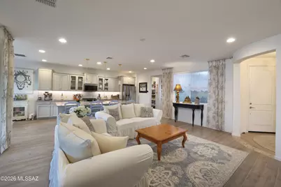 7776 W Buckeye Path, Marana, AZ 85658 - Photo 9