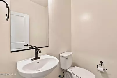 10206 E Wasson Peak Trail, Tucson, AZ 85747 - Photo 9