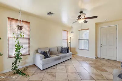 973 S Pantano Overlook Drive, Tucson, AZ 85710 - Photo 5