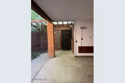 264 E Scheibe Way, Tucson, AZ 85705 - Photo 3