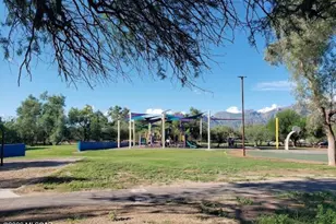 264 E Scheibe Way, Tucson, AZ 85705 - Photo 23