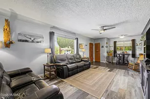5734 E 19th St, Tucson, AZ 85711 - Photo 11