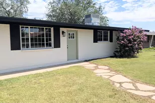 813 W Delos St, Willcox, AZ 85643 - Photo 31