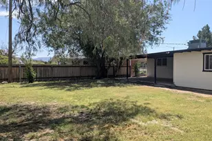 813 W Delos St, Willcox, AZ 85643 - Photo 27