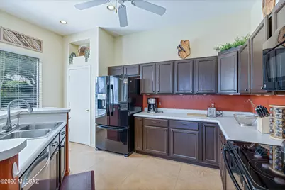 5365 W Owlclover Place, Marana, AZ 85658 - Photo 19