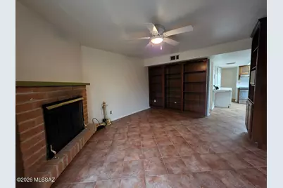 6736 E Rosewood Circle, Tucson, AZ 85710 - Photo 11