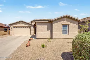 8234 N Stonehill Dr, Tucson, AZ 85743 - Photo 3