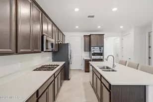 7919 S Bonanza Park Dr, Tucson, AZ 85747 - Photo 15