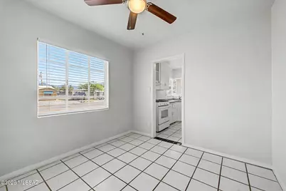 4934 E 17th Street, Tucson, AZ 85711 - Photo 9