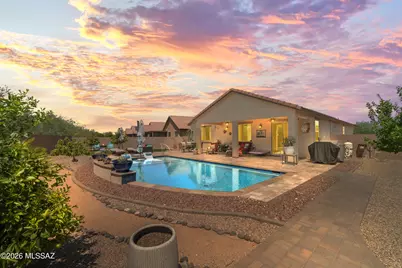 9050 N Wagon Spoke Court, Tucson, AZ 85742 - Photo 1