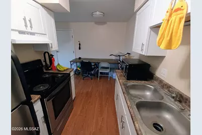6301 N Barcelona Court #1002, Tucson, AZ 85704 - Photo 5
