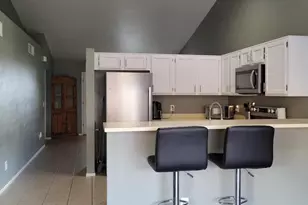 10067 E Autumnwind Pl, Tucson, AZ 85730 - Photo 7
