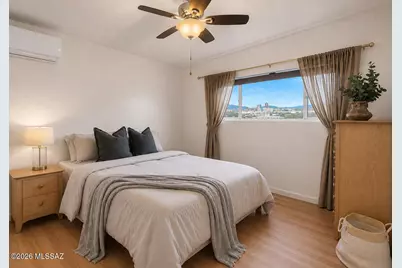 220 S Clausen Circle, Tucson, AZ 85745 - Photo 13