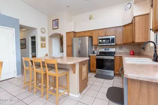 11618 N Flat Iron Dr, Tucson, AZ 85737 - Photo 17