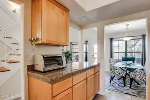 6651 N Campbell Ave, Tucson, AZ 85718 - Photo 7