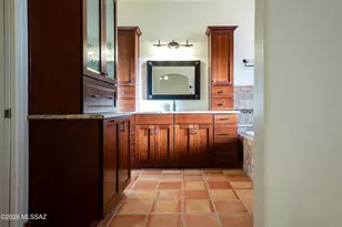 9271 N Moon View Pl, Tucson, AZ 85742 - Photo 25