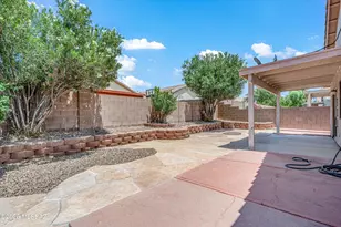 2611 W Cezanne Cir, Tucson, AZ 85741 - Photo 37