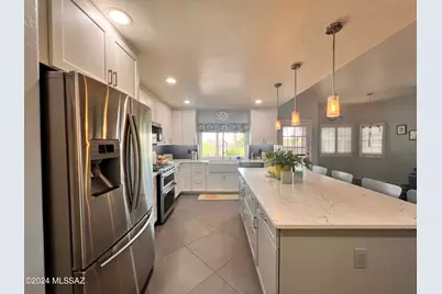 7600 N Sonoma Way, Tucson, AZ 85743 - Photo 3