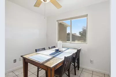 8807 E Mountain Spring Drive, Tucson, AZ 85747 - Photo 13