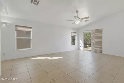 8807 E Mountain Spring Drive, Tucson, AZ 85747 - Photo 17